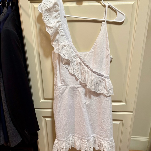 NWT Lovers + Friends White Mini Dress Size Small - Picture 3 of 4